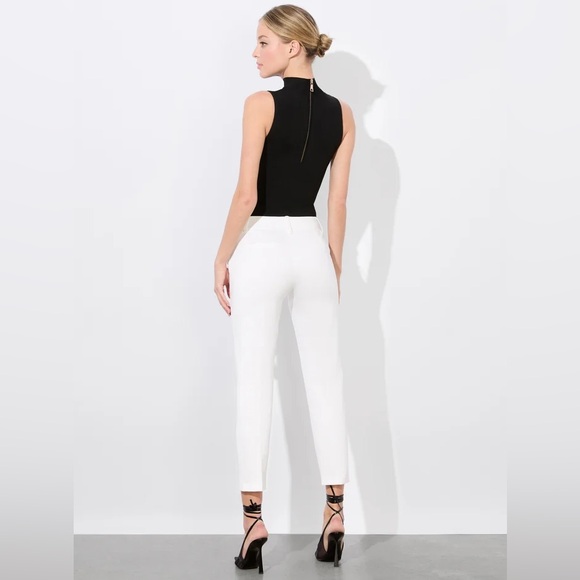 Alice and Olivia’s STACEY SLIM TROUSER - Picture 3 of 5